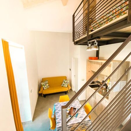 New Agriloft 1 Nursery, Giardino, Clima E Wi-Fi A 50 Mt Dal Mare Бордигера Экстерьер фото